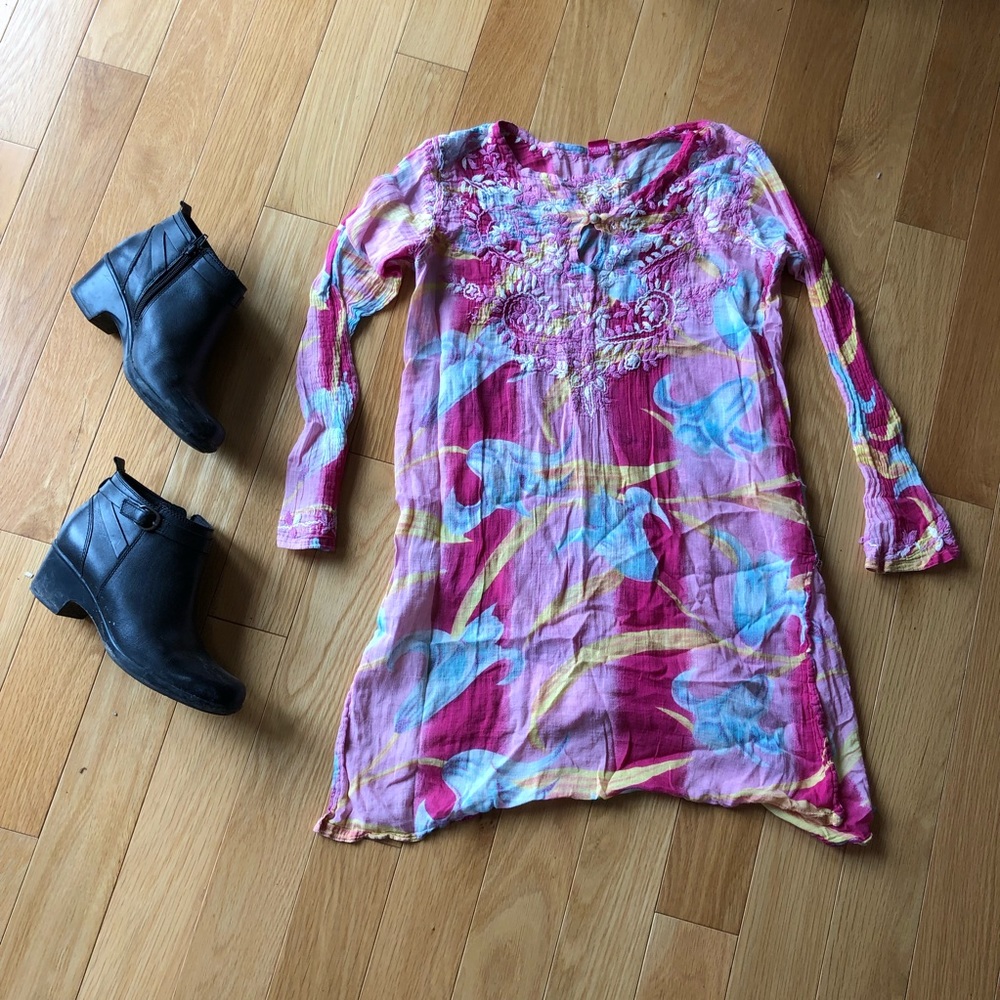 Embroidered floral Tunic